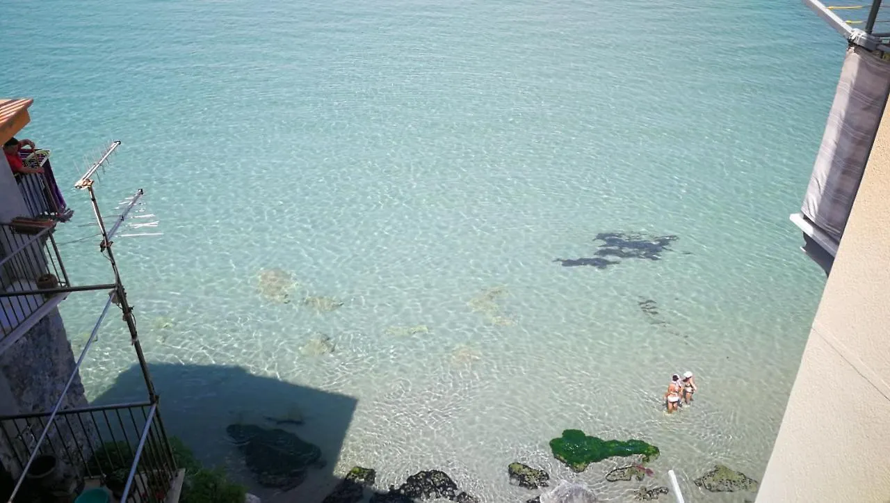 Balconi Bellavista Apartment Cefalu
