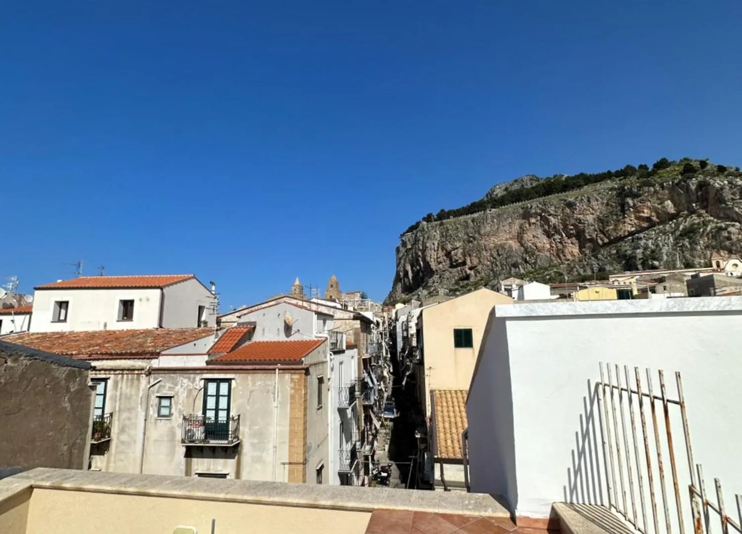 Balconi Bellavista Apartment Cefalu